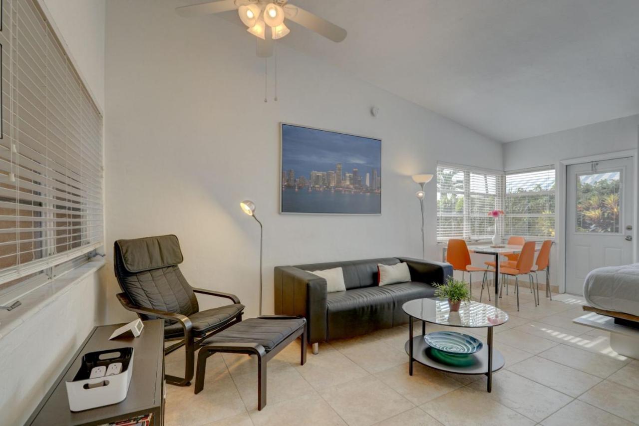 Aloha Escape Pompano Beach Lägenhet Exteriör bild