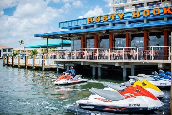 Aloha Escape Pompano Beach Lägenhet Exteriör bild